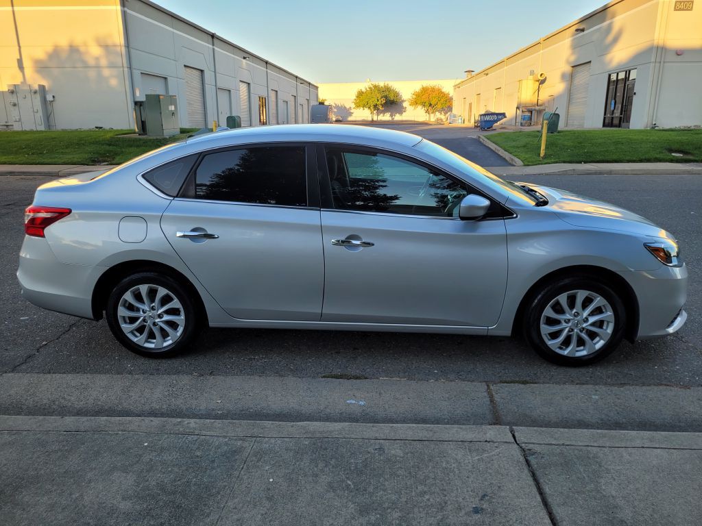 2019 Nissan Sentra Image 4