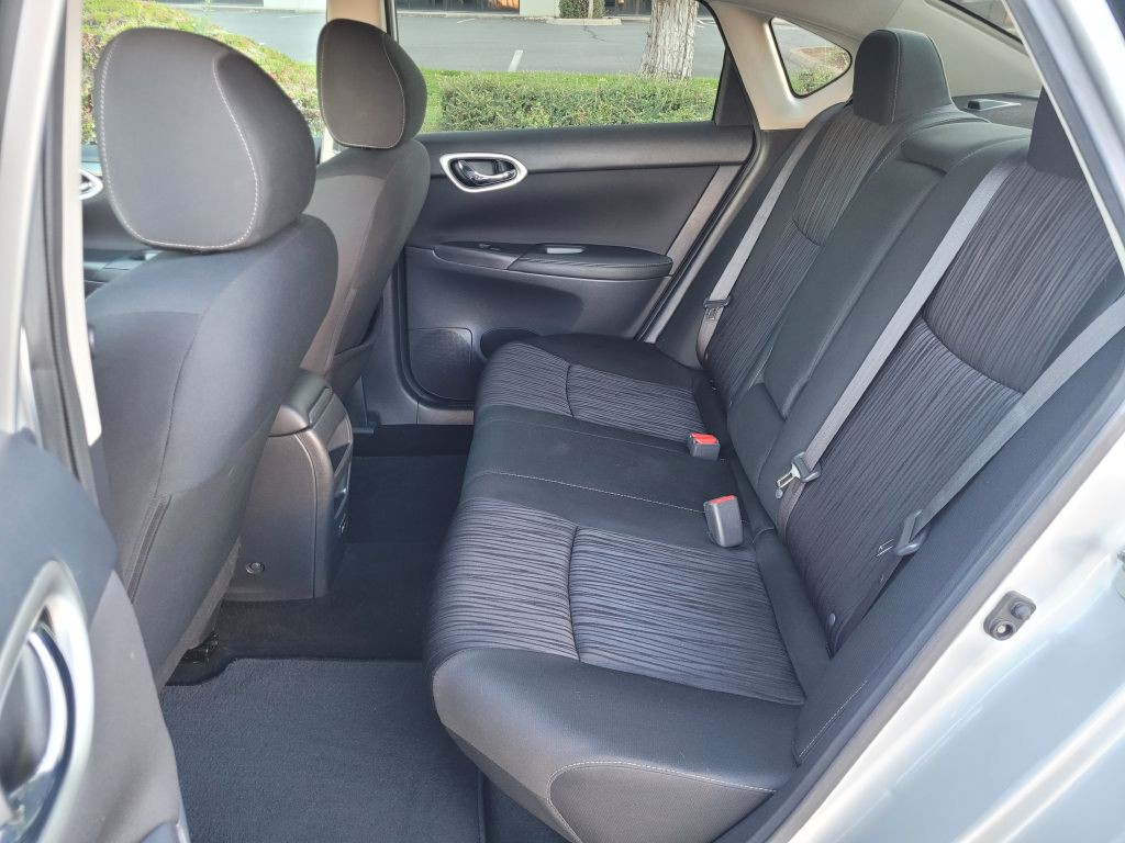 2019 Nissan Sentra Image 11