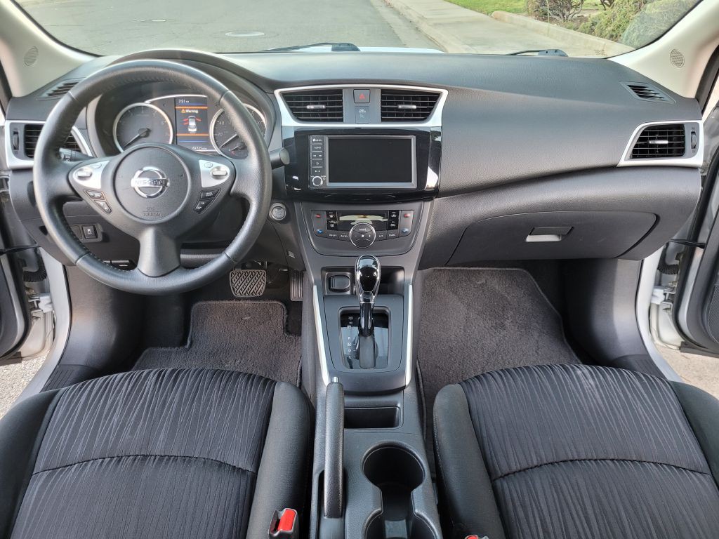 2019 Nissan Sentra Image 12