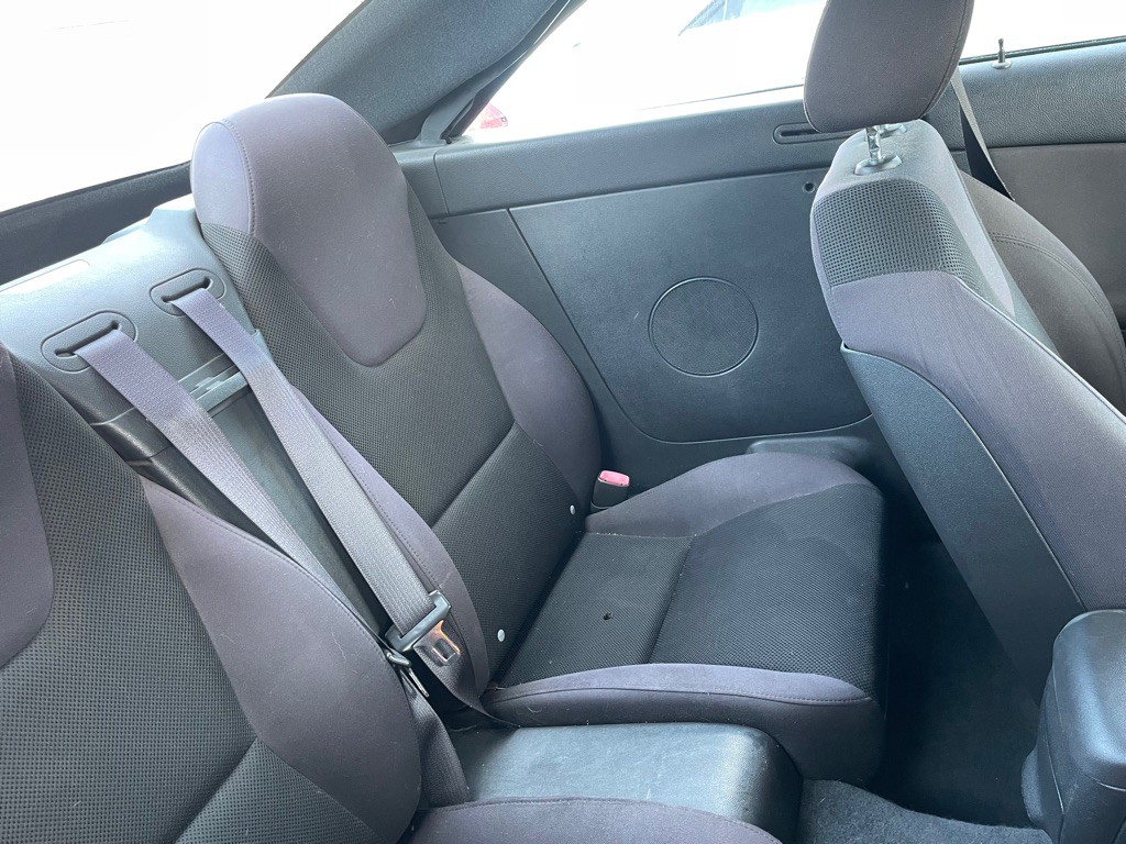 2007 Pontiac G6 Image 10