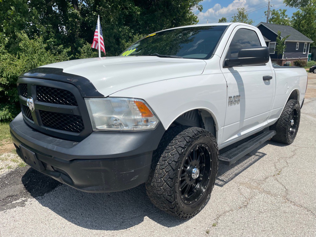 2016 RAM 1500 Image 4
