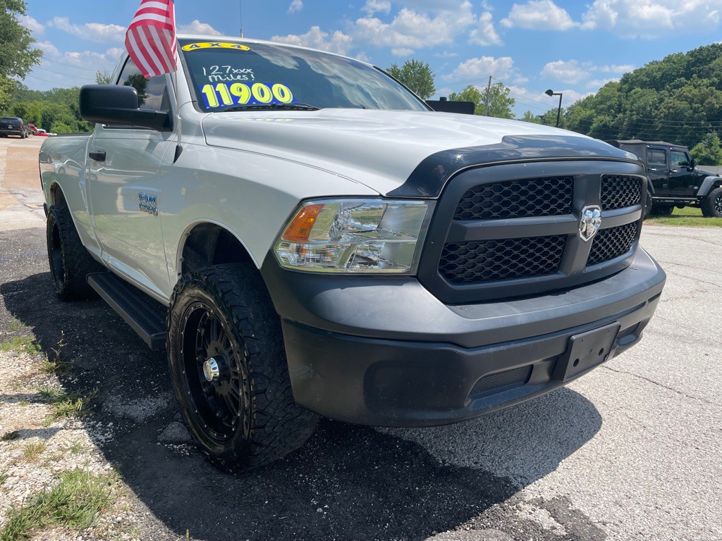 2016 RAM 1500 Image 6