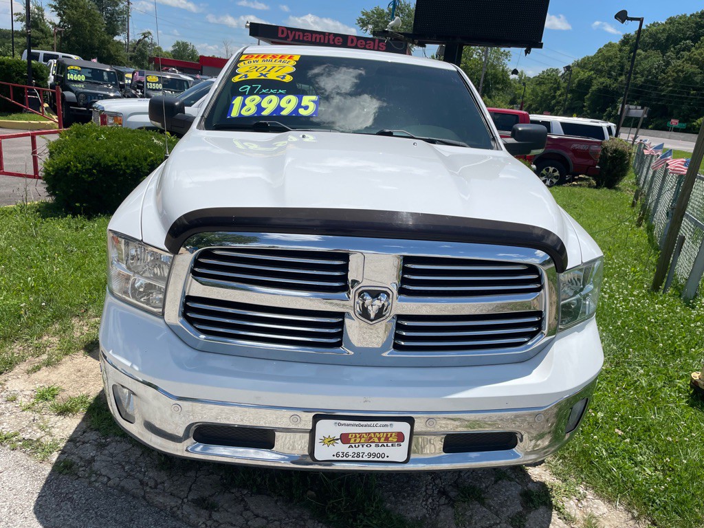 2017 RAM 1500 Image 2