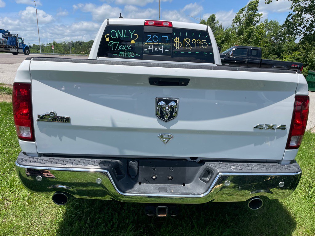 2017 RAM 1500 Image 5