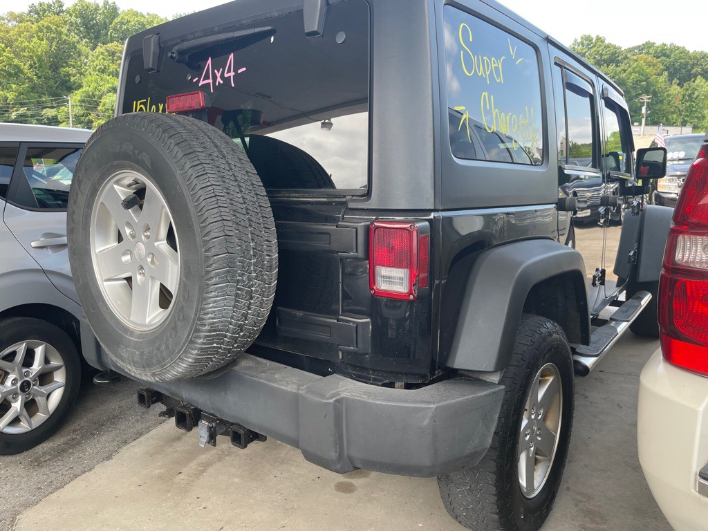 2013 Jeep Wrangler Unlimited Image 6