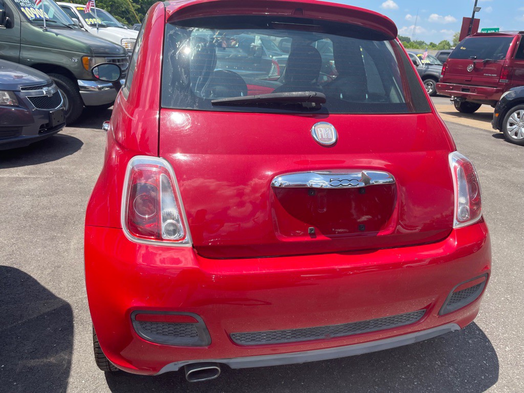 2012 FIAT 500 Image 6