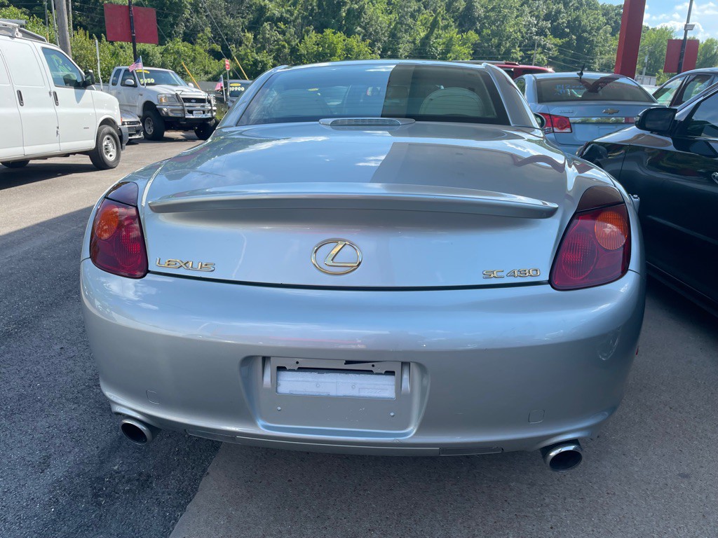 2004 Lexus SC Image 4