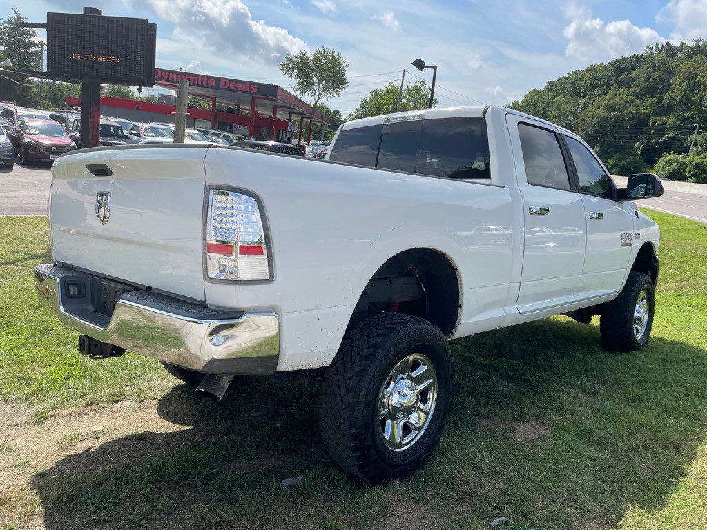 2014 RAM 2500 Image 7