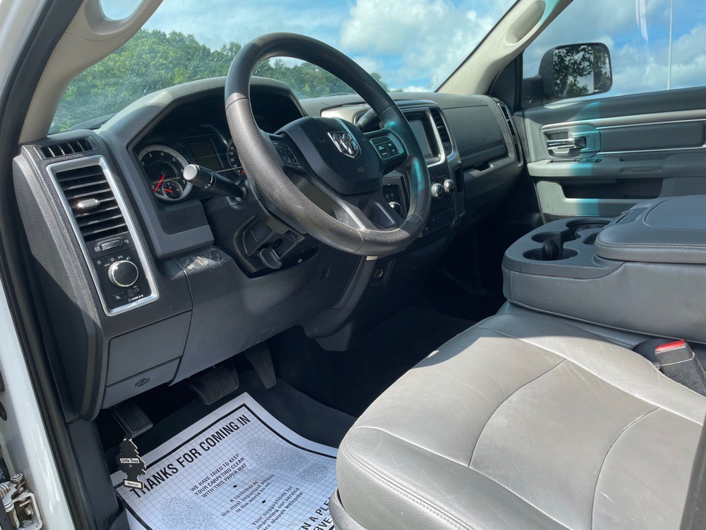 2014 RAM 2500 Image 8