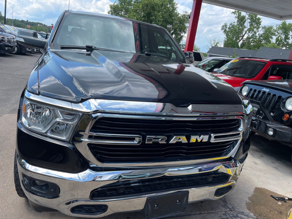 2019 RAM 1500 Image 2