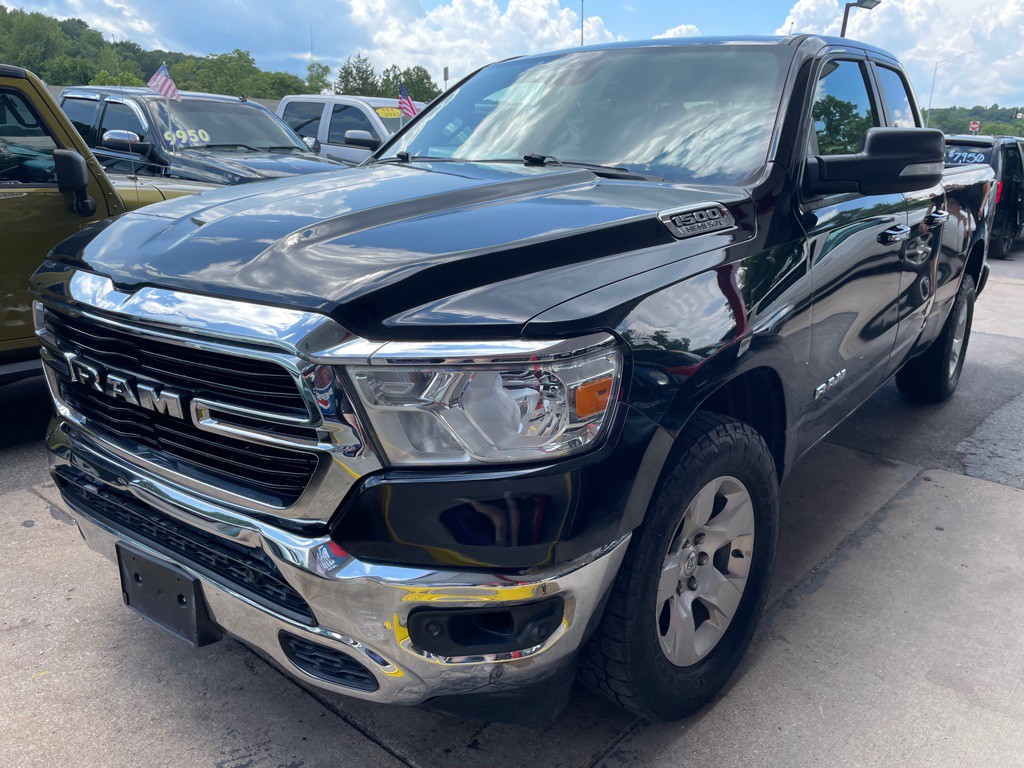 2019 RAM 1500 Image 3