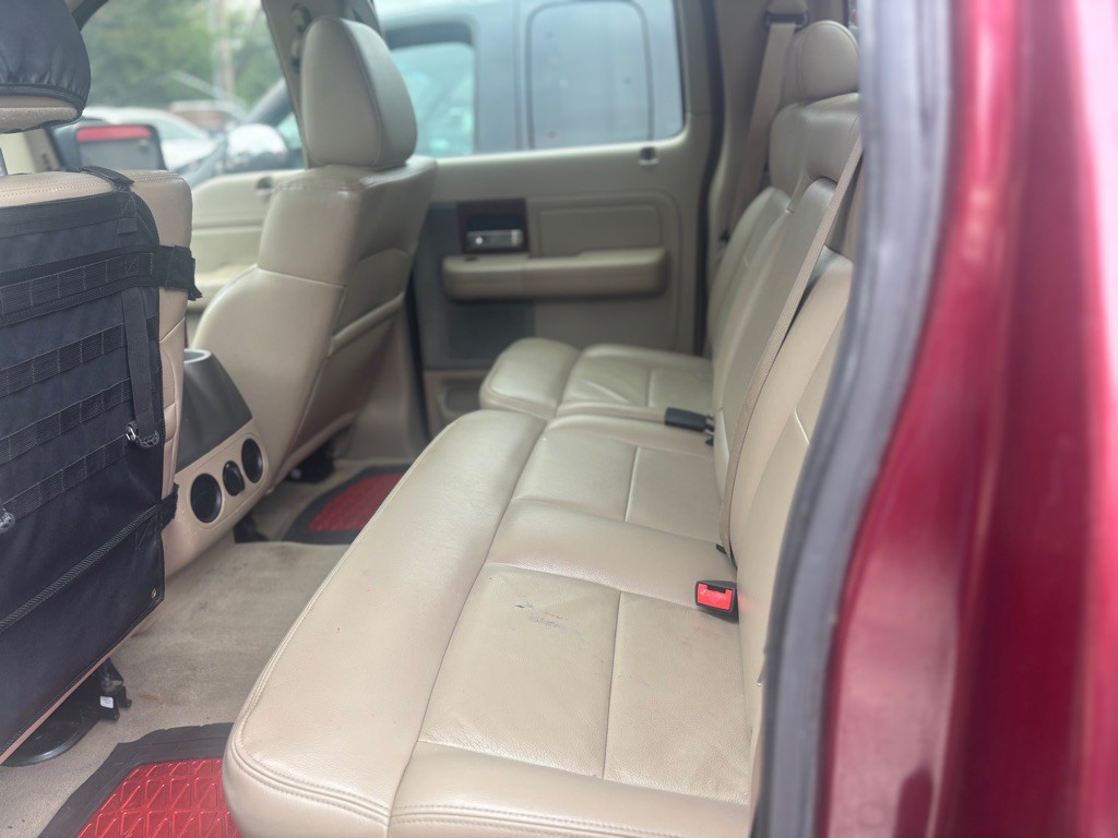 2005 Ford F-150 Image 3
