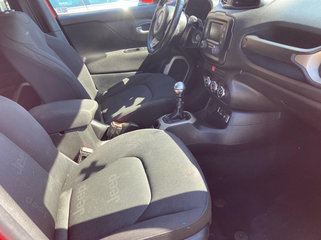 2015 Jeep Renegade Image 10