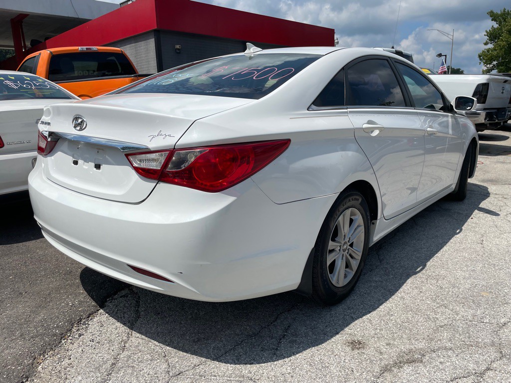 2013 Hyundai Sonata Image 5