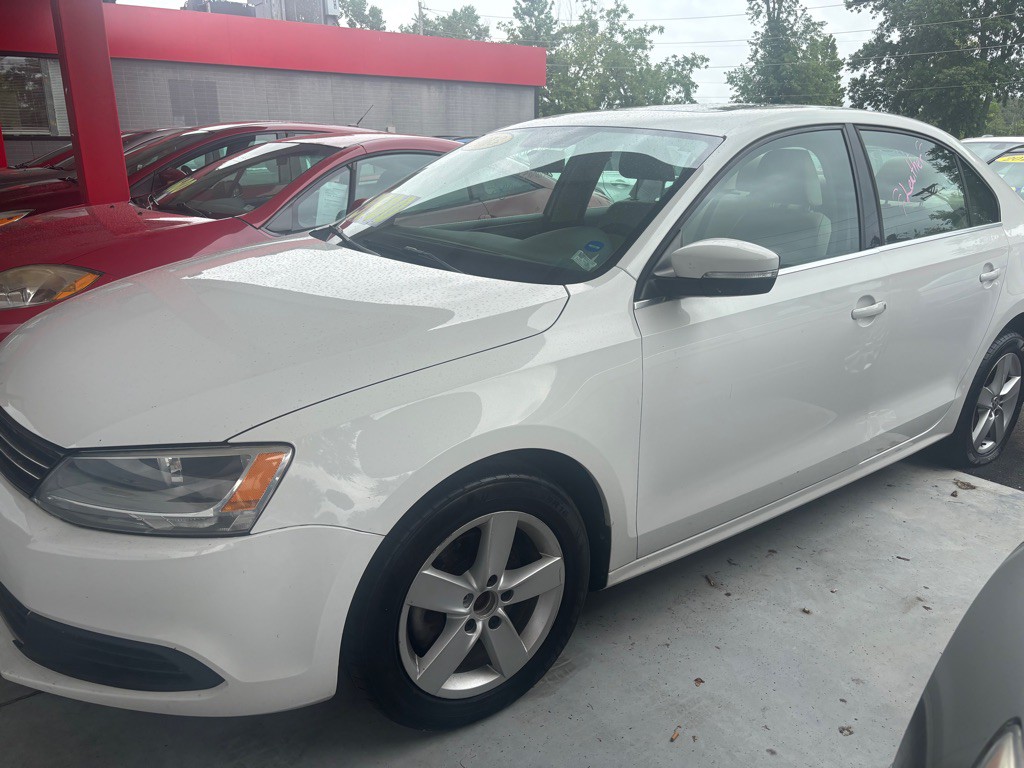 2013 Volkswagen Jetta Image 12