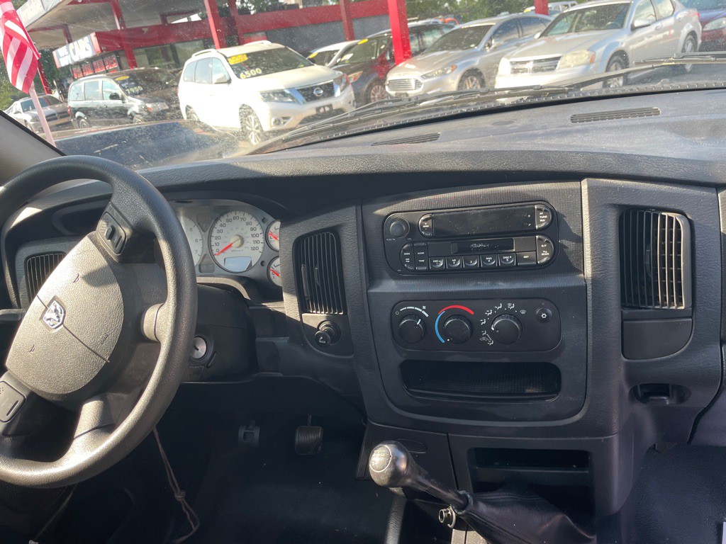 2005 Dodge Ram 1500 Image 7