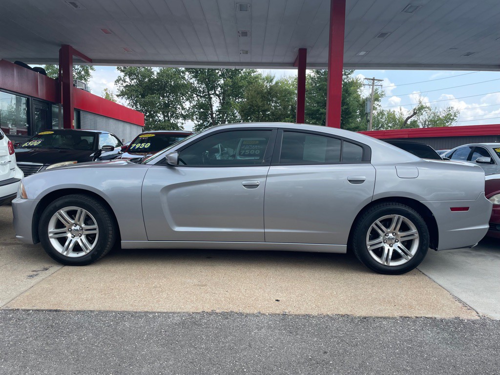 2011 Dodge Charger Image 1
