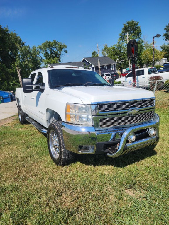 2007 Chevrolet Silverado 1500 Image 2
