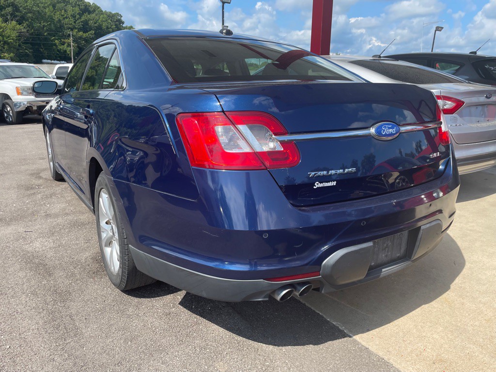 2012 Ford Taurus Image 5
