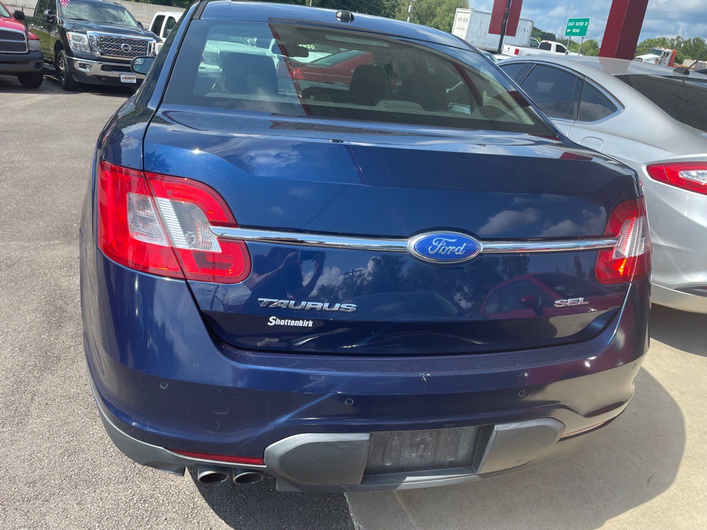 2012 Ford Taurus Image 6