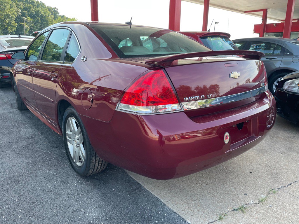 2010 Chevrolet Impala Image 7