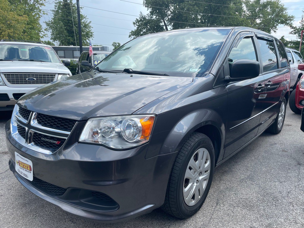 2017 Dodge Grand Caravan Image 3