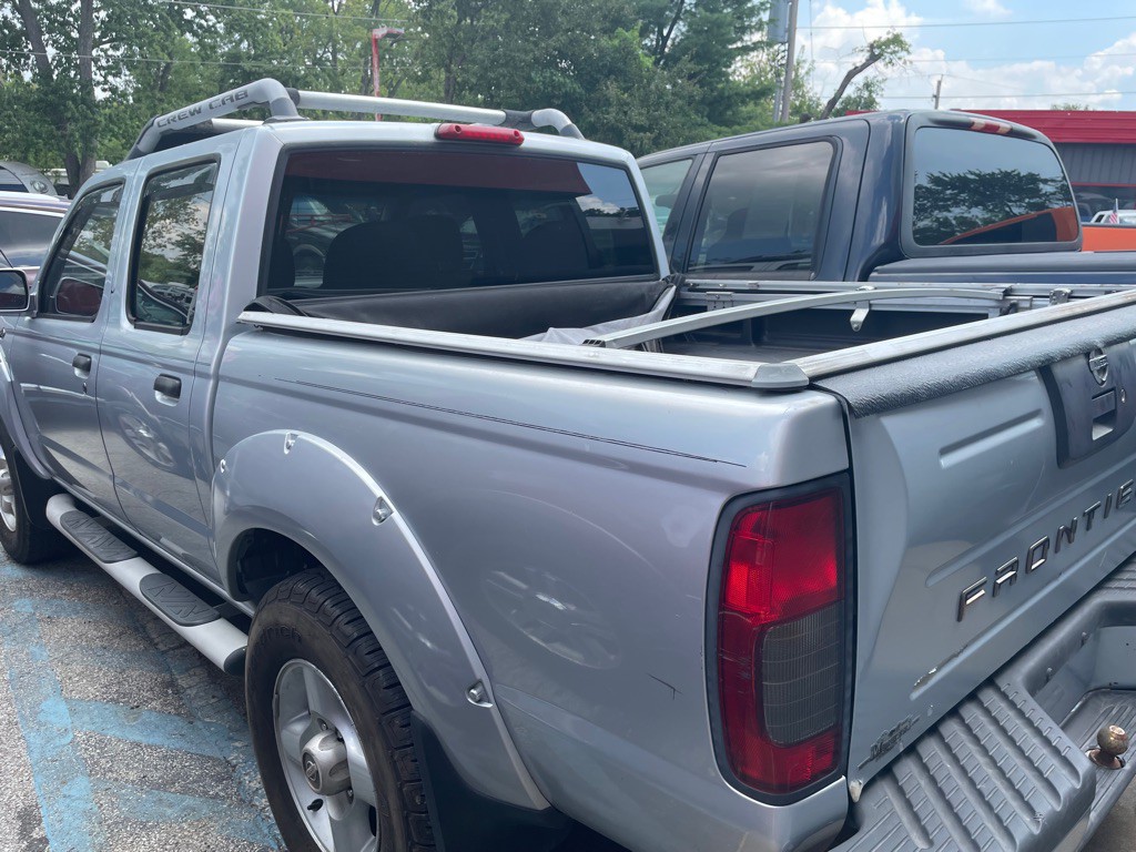 2001 Nissan Frontier Image 4