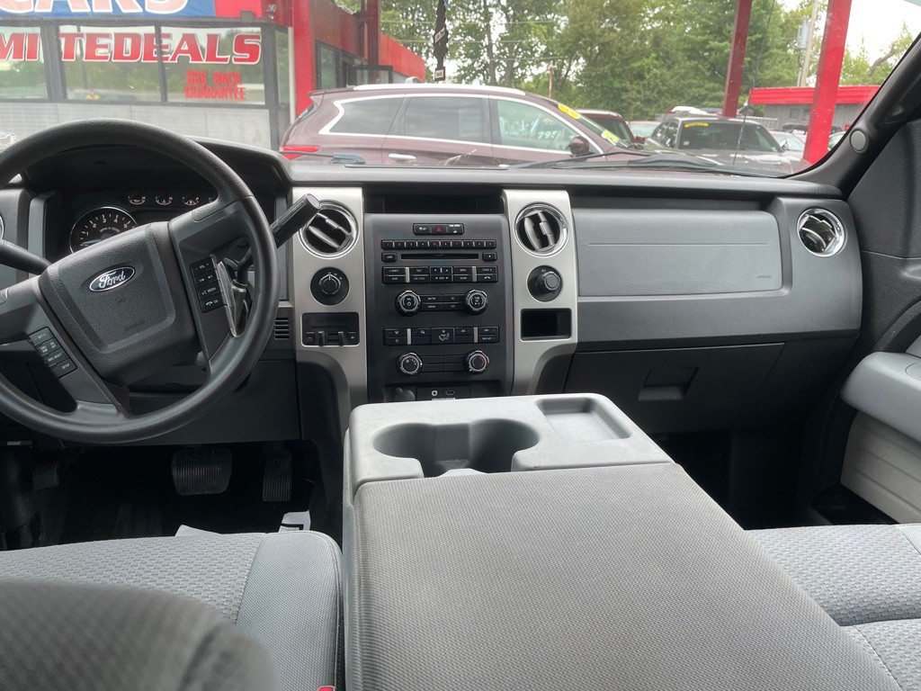 2013 Ford F-150 Image 8