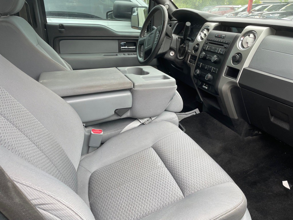 2013 Ford F-150 Image 9