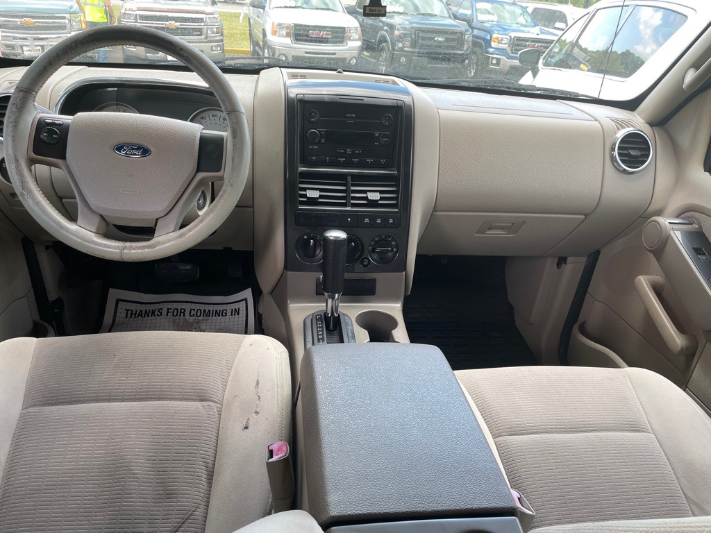 2007 Ford Explorer Image 7