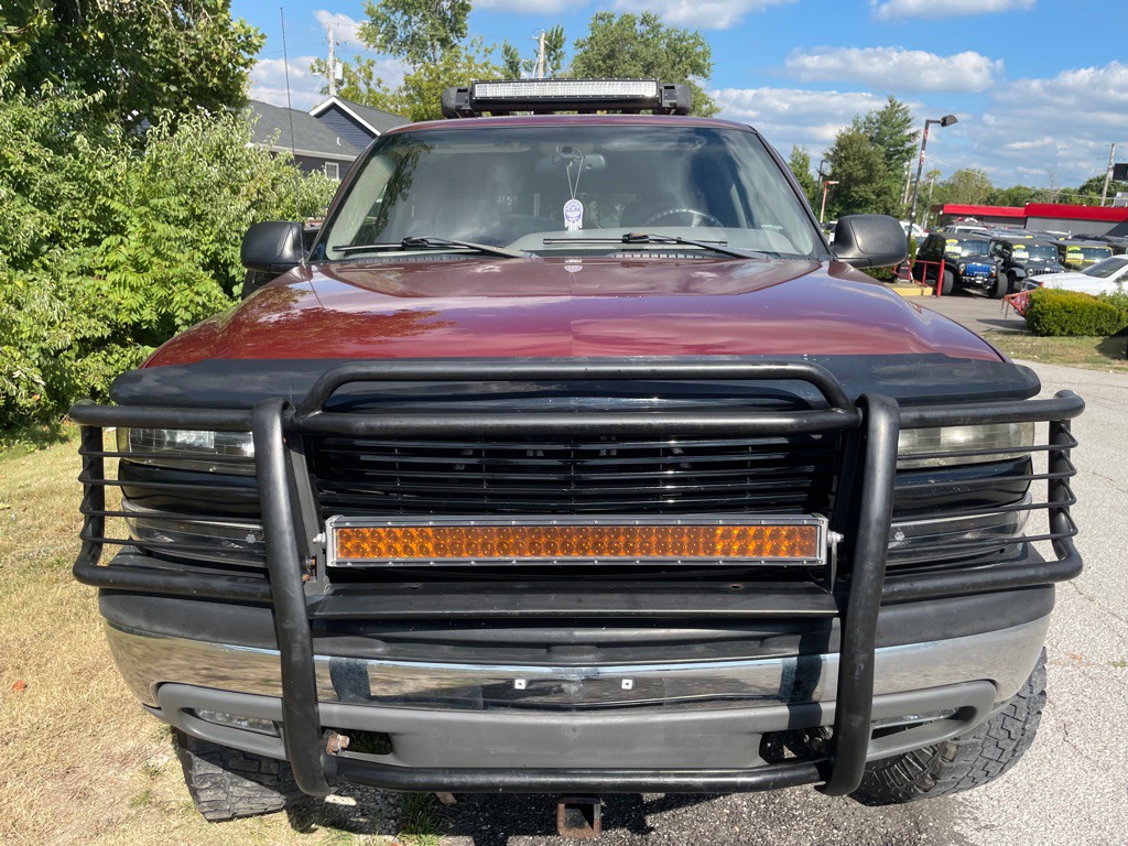 2002 Chevrolet Tahoe Image 3