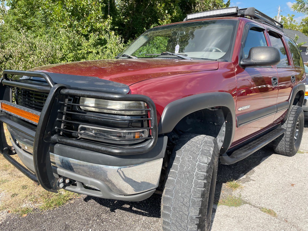 2002 Chevrolet Tahoe Image 4