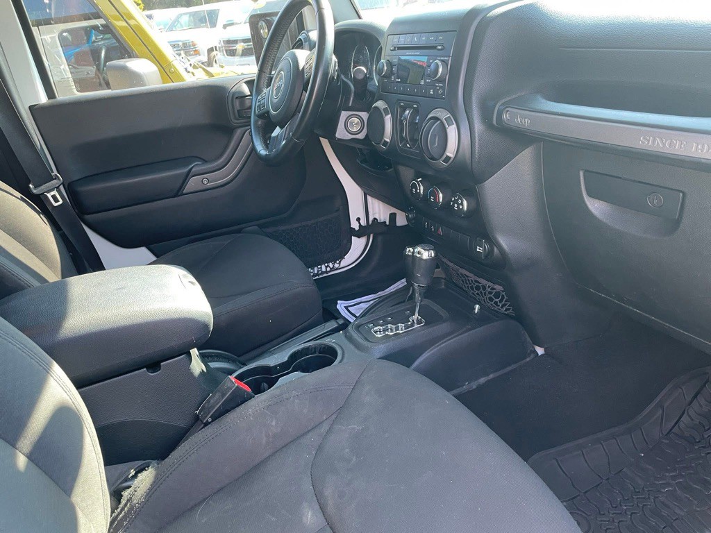 2017 Jeep Wrangler Unlimited Image 8