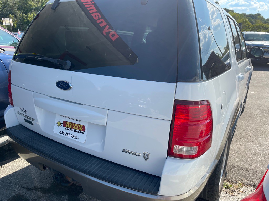 2004 Ford Explorer Image 5