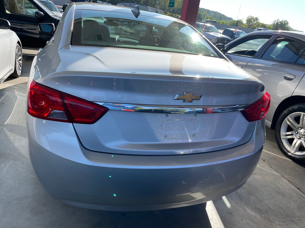 2017 Chevrolet Impala Image 5
