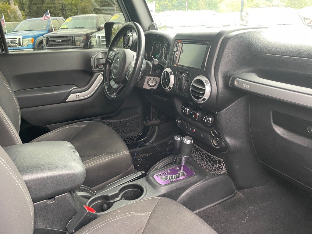 2014 Jeep Wrangler Image 6