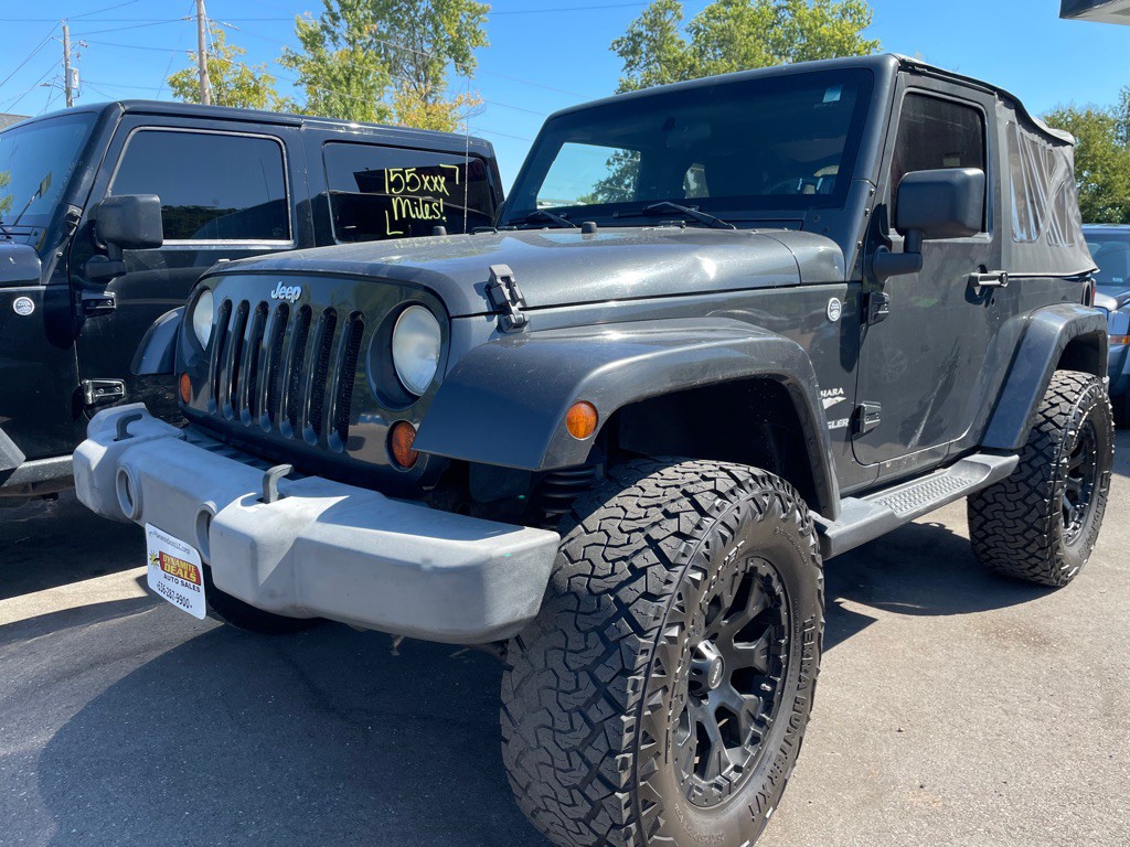 2010 Jeep Wrangler Image 3