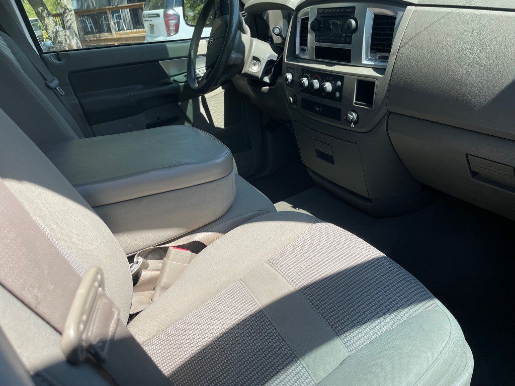 2008 Dodge Ram 1500 Image 10