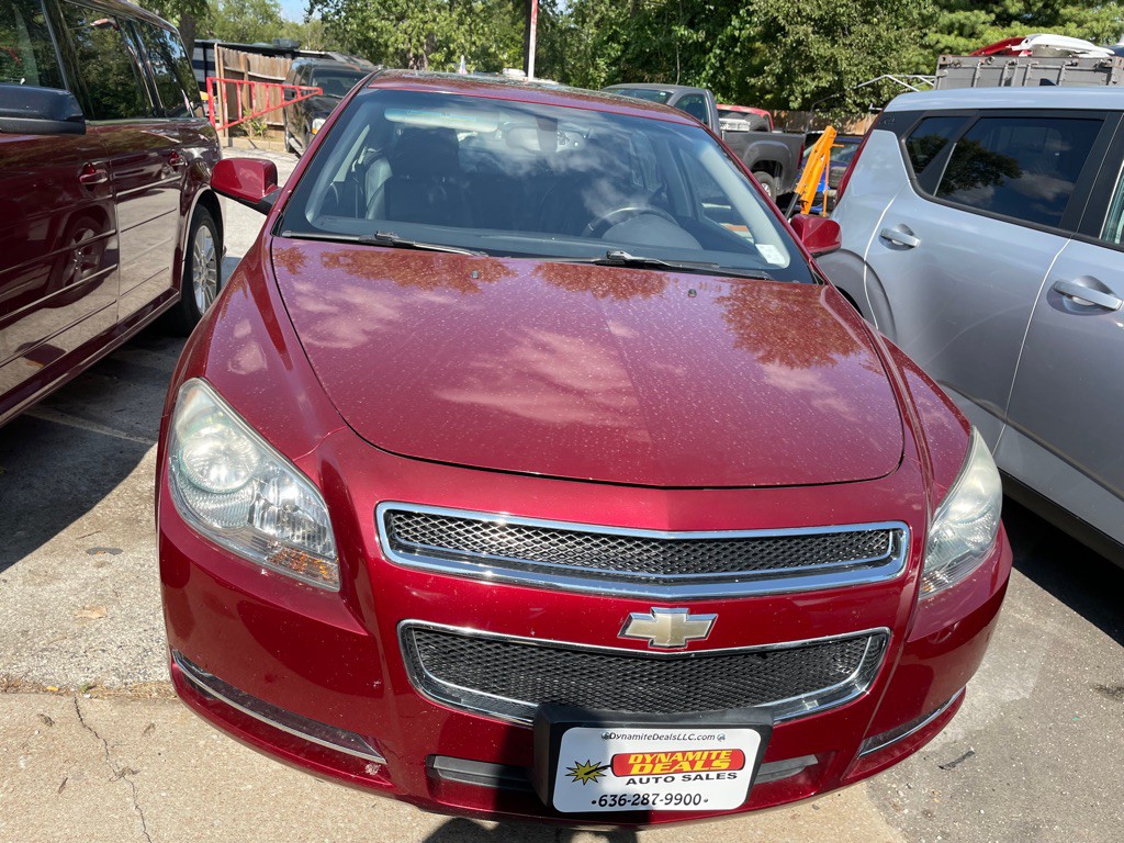2008 Chevrolet Malibu Image 2