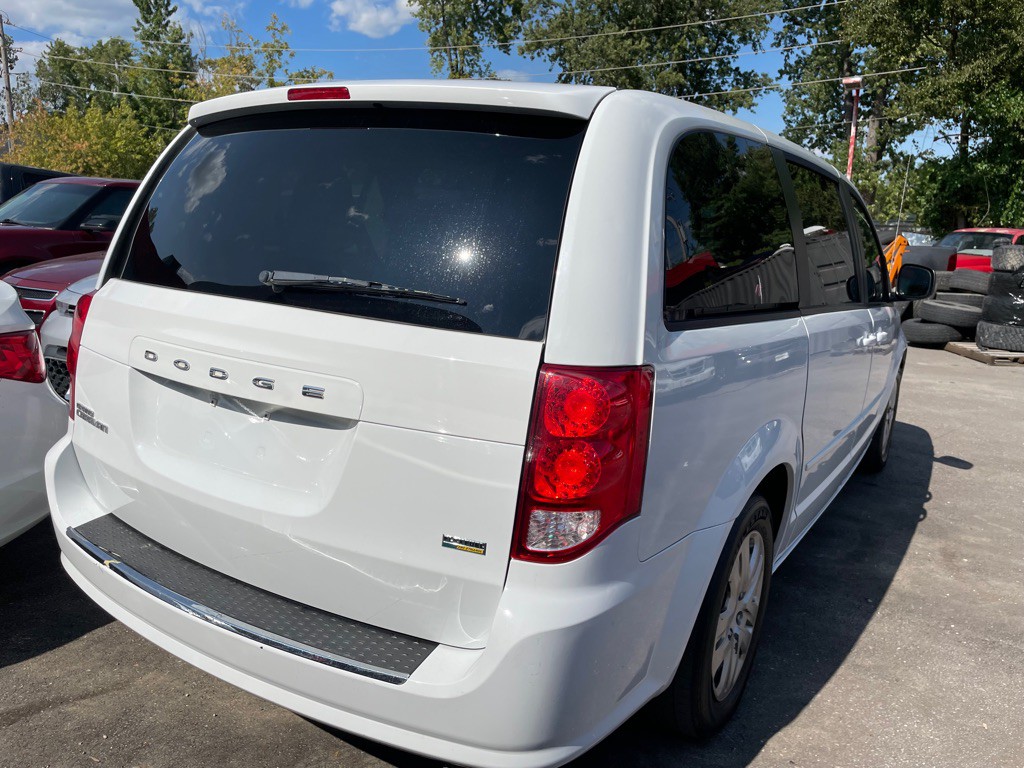 2016 Dodge Grand Caravan Image 6