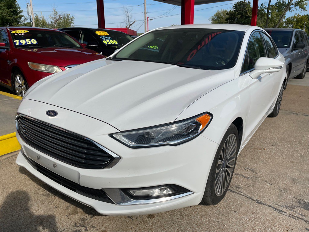 2017 Ford Fusion Image 3