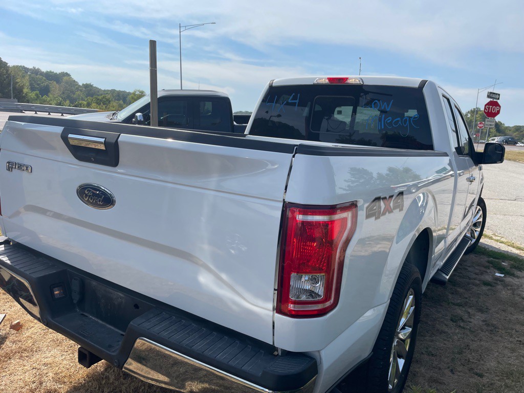 2015 Ford F-150 Image 4