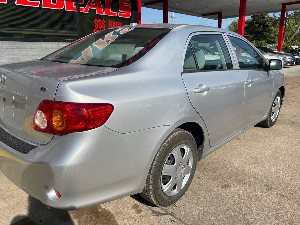 2010 Toyota Corolla Image 5