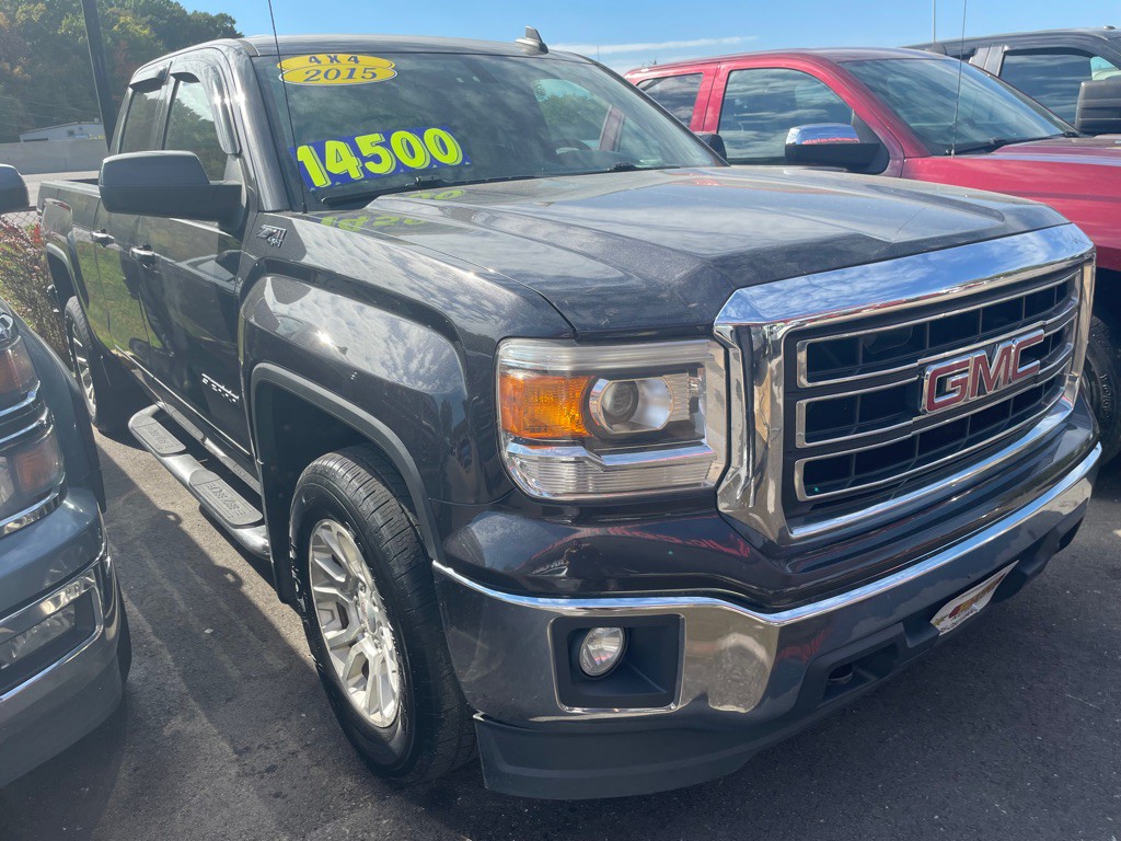 2015 GMC Sierra Image 1
