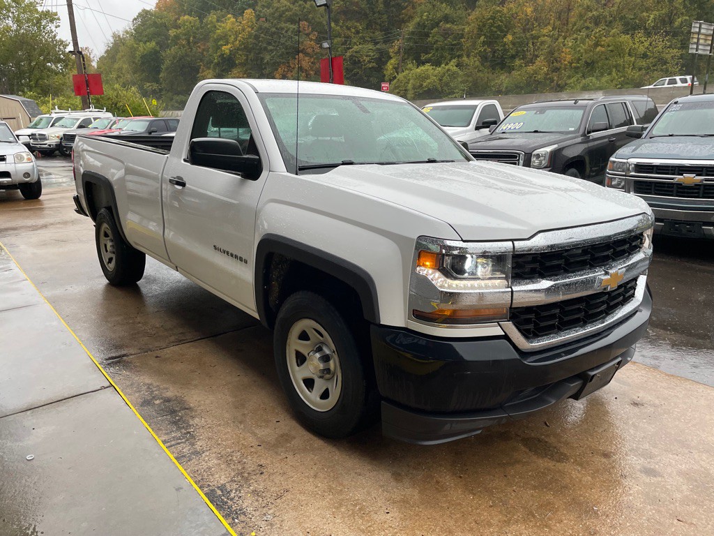 2016 Chevrolet Silverado 1500 Image 2