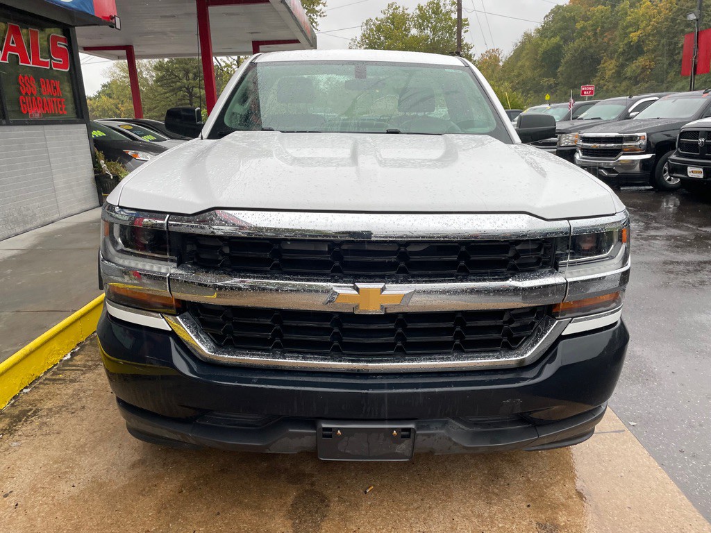 2016 Chevrolet Silverado 1500 Image 3