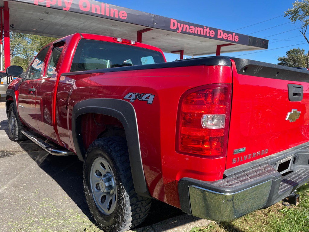 2011 Chevrolet Silverado 1500 Image 4