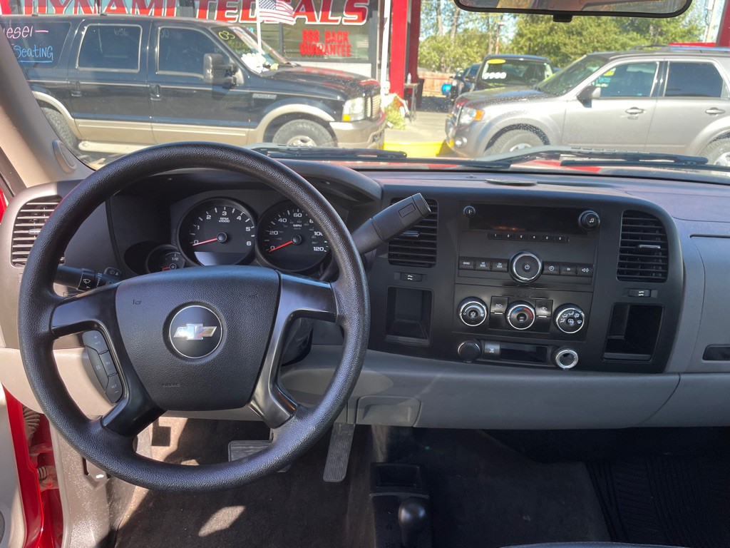 2011 Chevrolet Silverado 1500 Image 8