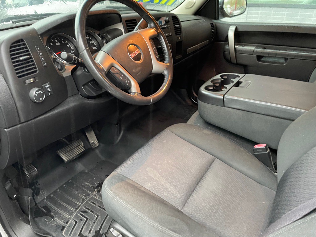 2012 GMC Sierra Image 8