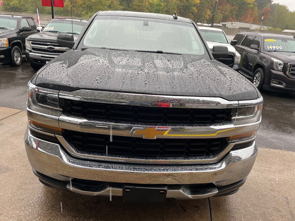 2018 Chevrolet Silverado 1500 Image 3